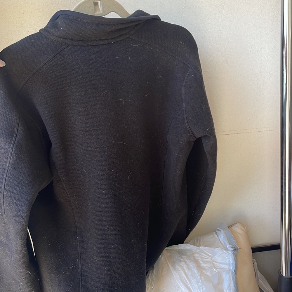 Women’s XL Black 1/4 Zip Patagonia Pullover Jacket - Picture 3 of 3